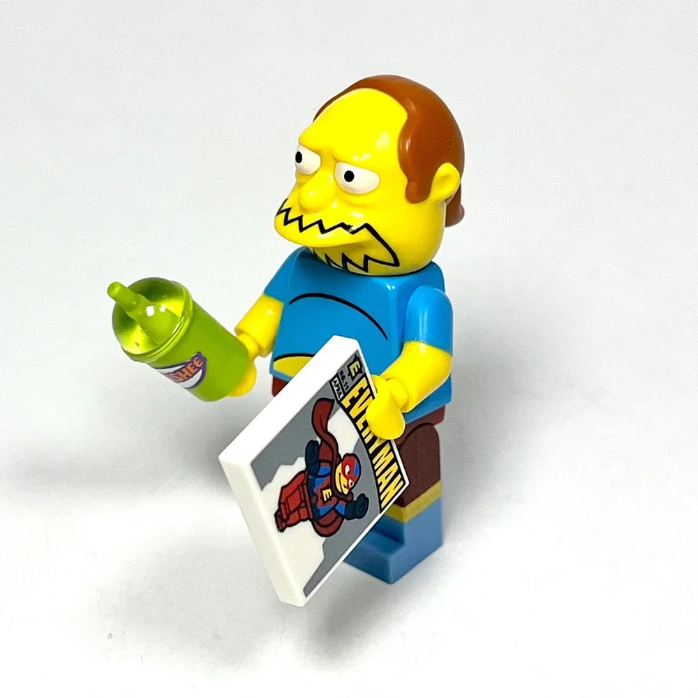 LEGO Simpsons Minifigures Series 2 Comic Book Guy Complete Squishee Comic 71009